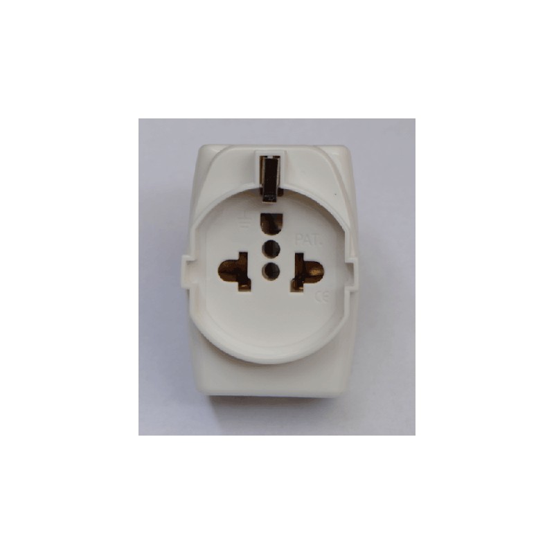 Triple universal power adapter 10 / 16a max 150w