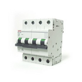 Interruttore elettrico automatico magnetotermico 4p c 6a 4,5ka aeg