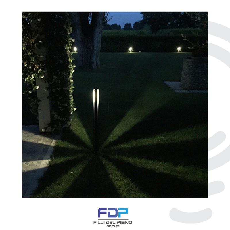 Led-licht für den garten in grau ral 7016 h...