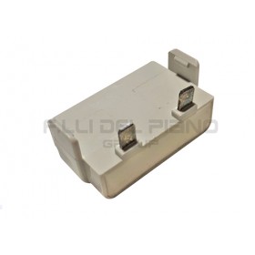 Condensatore per relè ad impulsi pulsanti con luce spia serie 330 tecno 