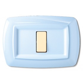 Placca tondo 3 fori azzurro pastello serie magic bticino 2593pa elettrocanali