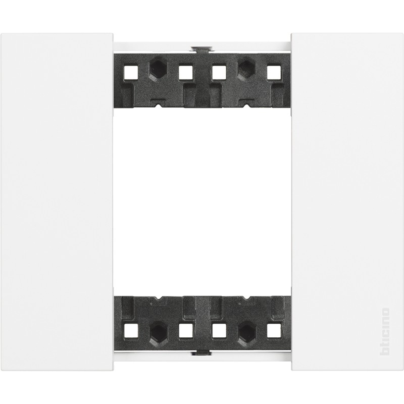 Placca 2 moduli living now bianco materiale plastica bimaterica