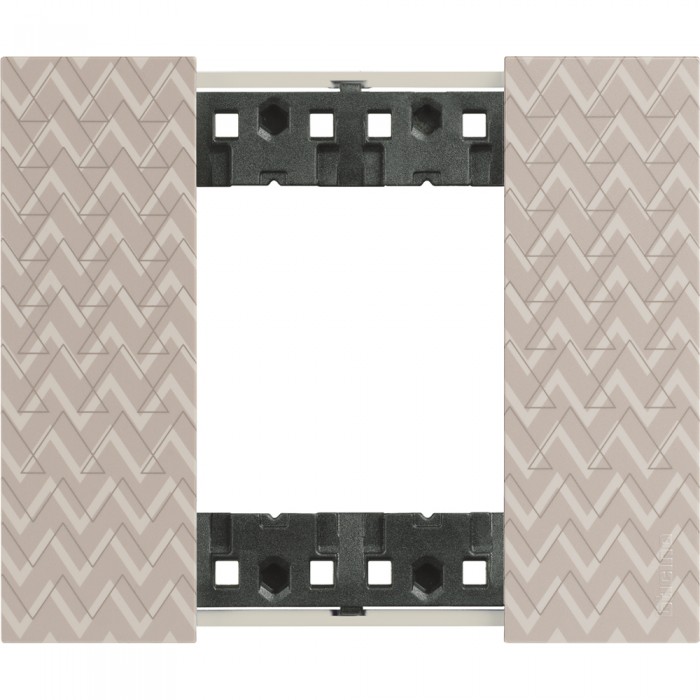 Placca 2 moduli living now optic materiale plastica effetto pixel