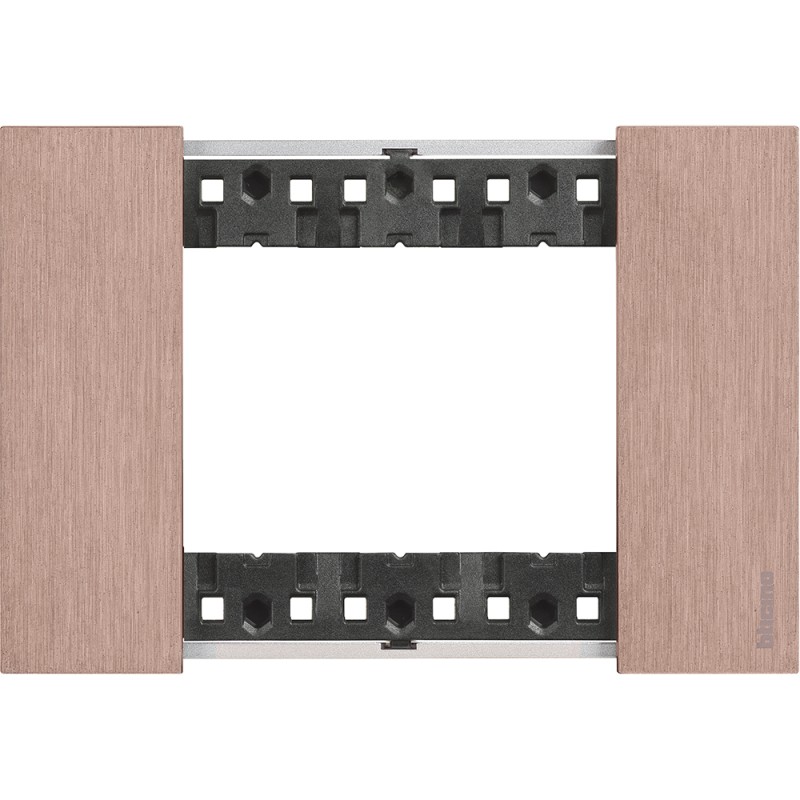 Placca 3 moduli living now rame materiale zama