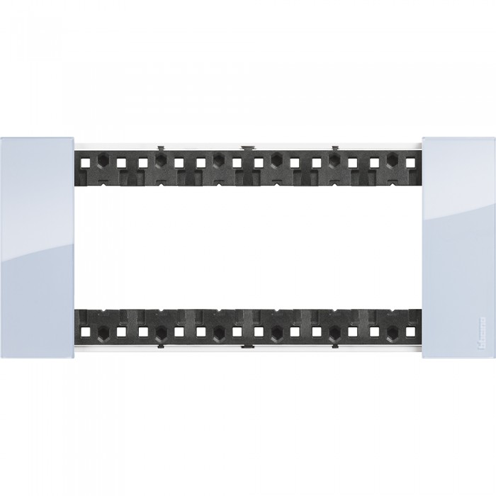 Placca 6 moduli living now sky materiale plastica bimaterica 