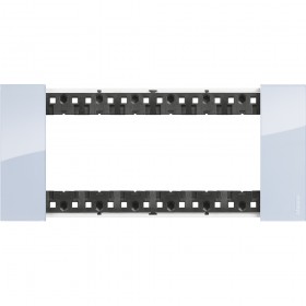 Placca 6 moduli living now sky materiale plastica bimaterica 