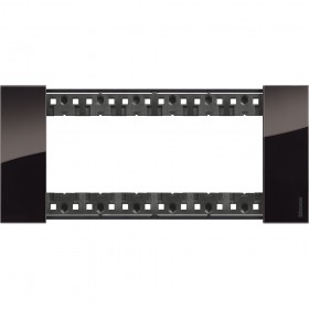 Placca 6 moduli living now notte materiale plastica bimaterica