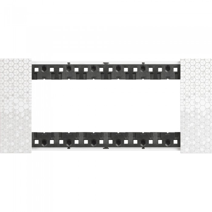 Placca 6 moduli living now pixel materiale plastica effetto pixel