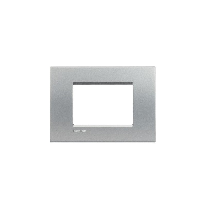 Placca quadra 3 posti tech living light LNA4803TE bticino