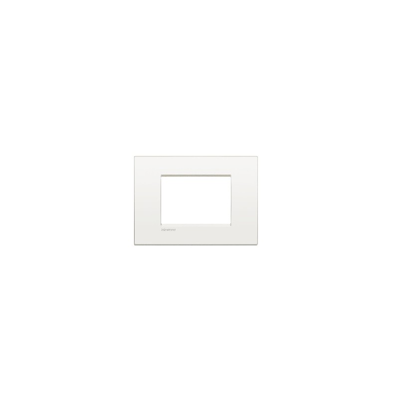 Placca living light ll 3posti bianco puro LNC4803BN bticino 
