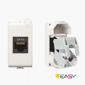 Unshielded self-crimping Cat5e UTP network data transmission socket