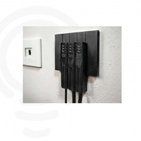 Italian standard 90° 16A 2P T 250V black ultra-flat plug