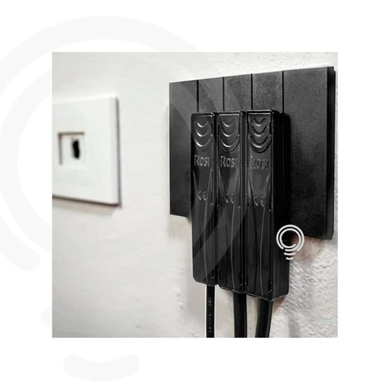 Prise ultra-plate noire standard italien 90°...