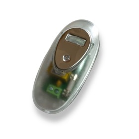 Fliegender elektronischer Dimmer für Halogenlampen und transparente dimmbare LED