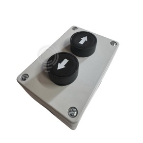 Pulsantiera 2 pulsanti filo ghiera frecce verticali, 2 fori, con ECX 4109 (2 pulsanti neri + 1 contatto NO).