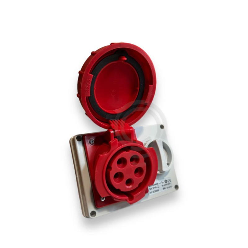 Prise verrouillée intégrée 3p tn 32a rouge ip67