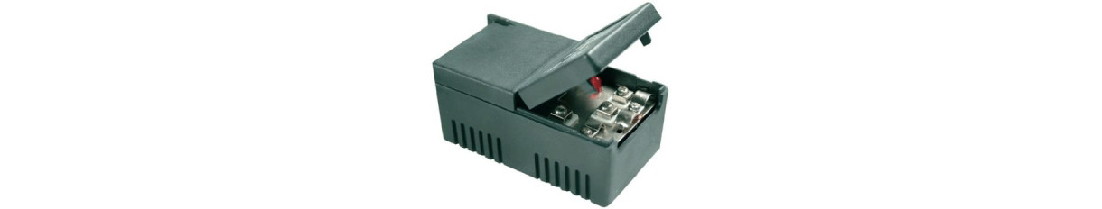 Alimentation et amplificateur pour antenne numérique